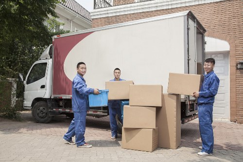 Man and a van moving service in Roehampton with loading and transport