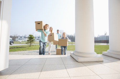 Flexible Roehampton moving help for local relocations