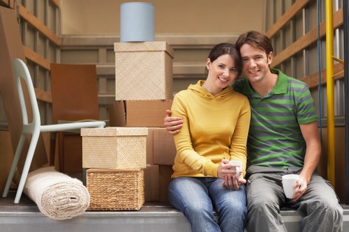 Urgent house move support with same day removals in Roehampton