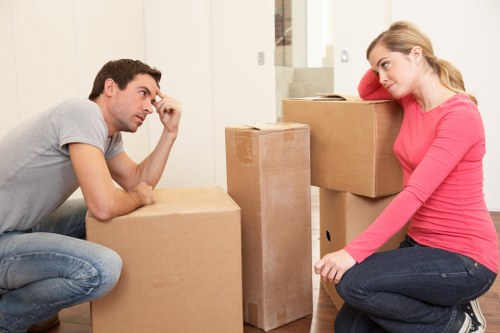 Load-based and cubic-yard quote options explained for Roehampton