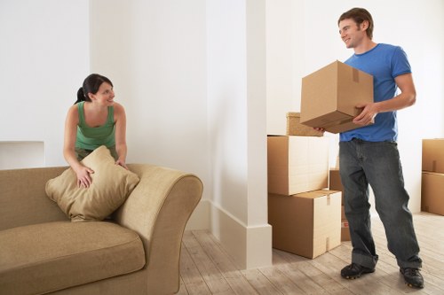 Household and office transport with a van in Roehampton